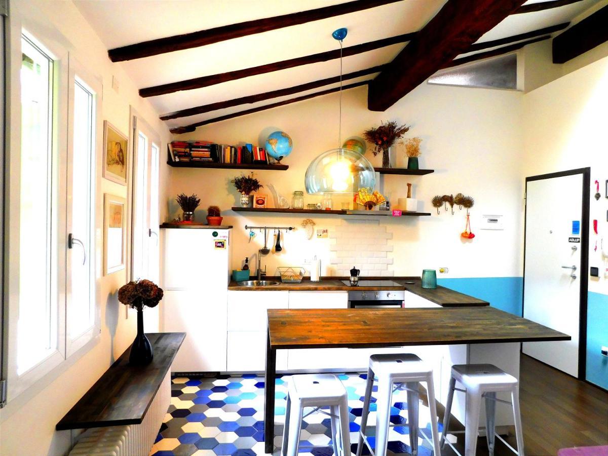 Bologna City Center Aldrovandi Flat Eksteriør bilde