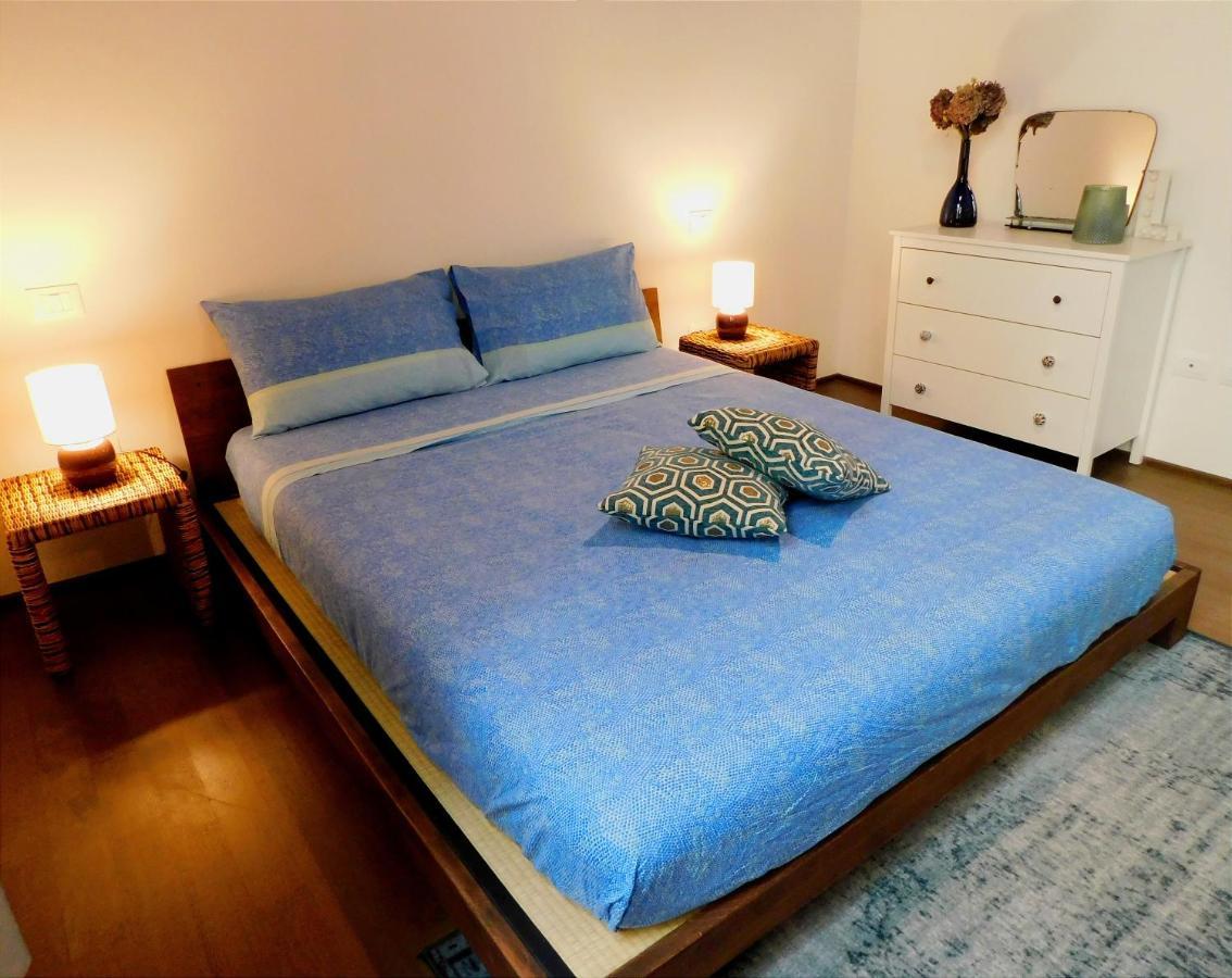Bologna City Center Aldrovandi Flat Eksteriør bilde